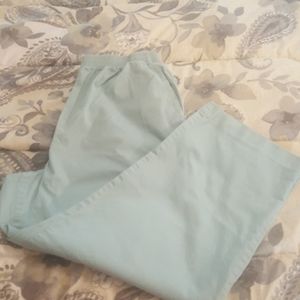 Ladies Capri Pants